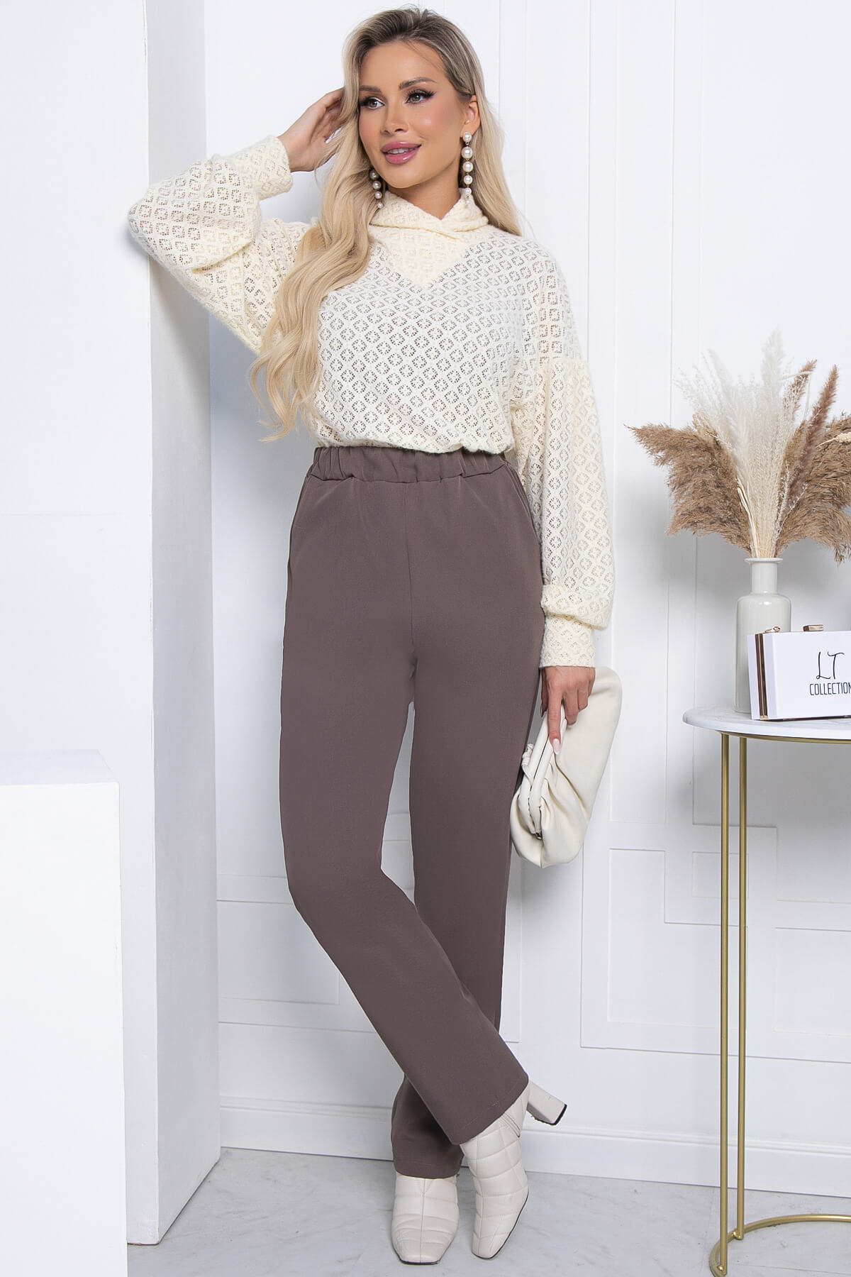 

Брюки женские LT Collection Твой день коричневые 48 RU, Коричневый, Твой день