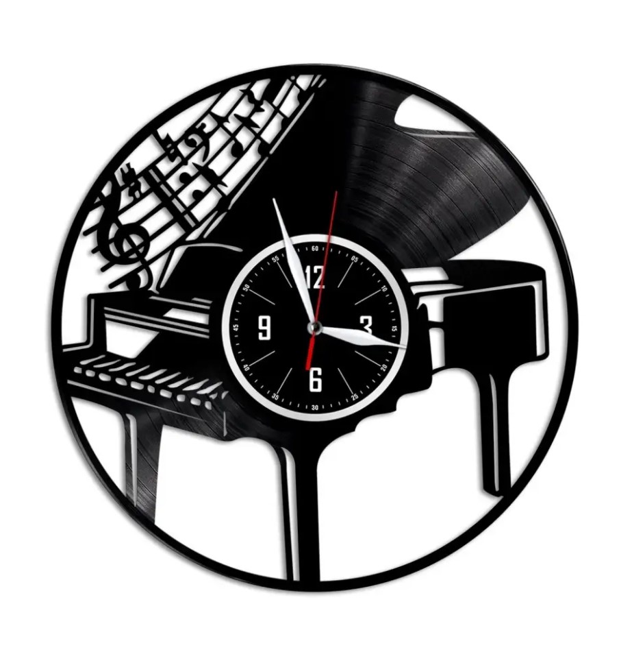 Настенные часы из виниловой пластинки (c) VinylLab
