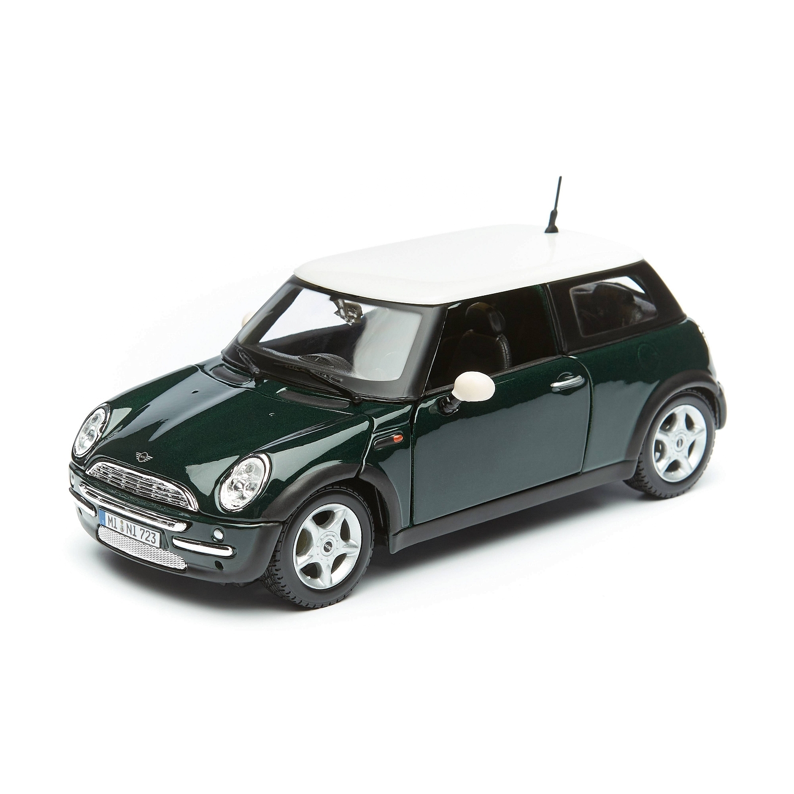 

Модель машины Maisto Mini Cooper, 1:24, Зеленый