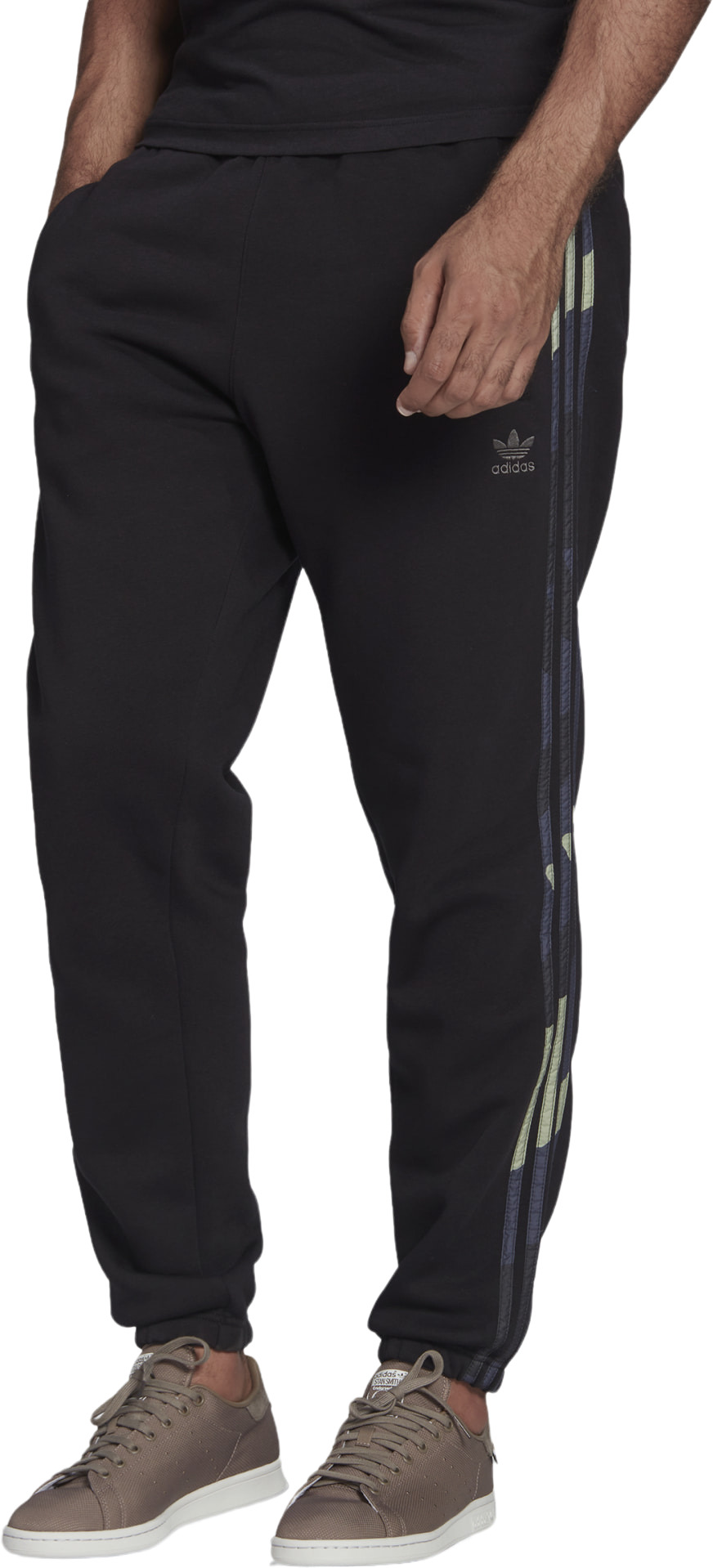 Спортивные брюки мужские Adidas HF4878 черные XS