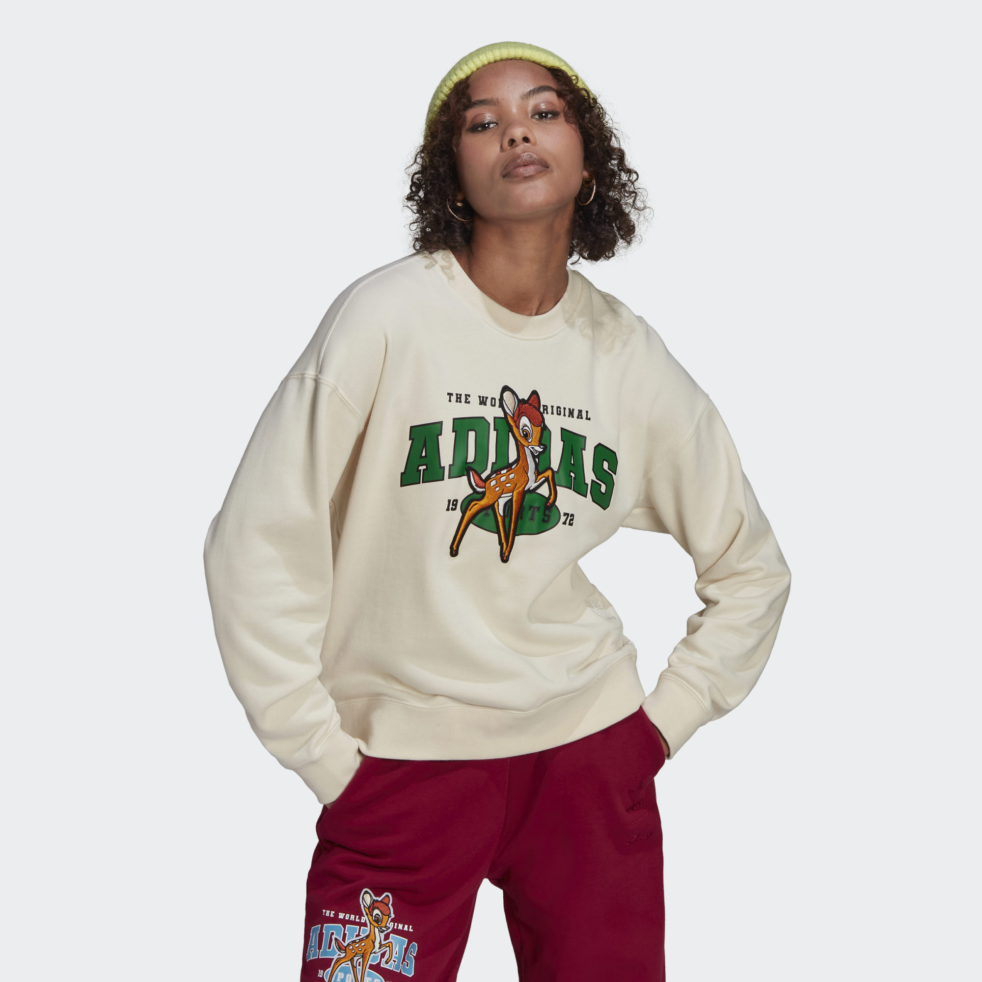 

Свитшот женский Adidas HD2754 белый 32, HD2754