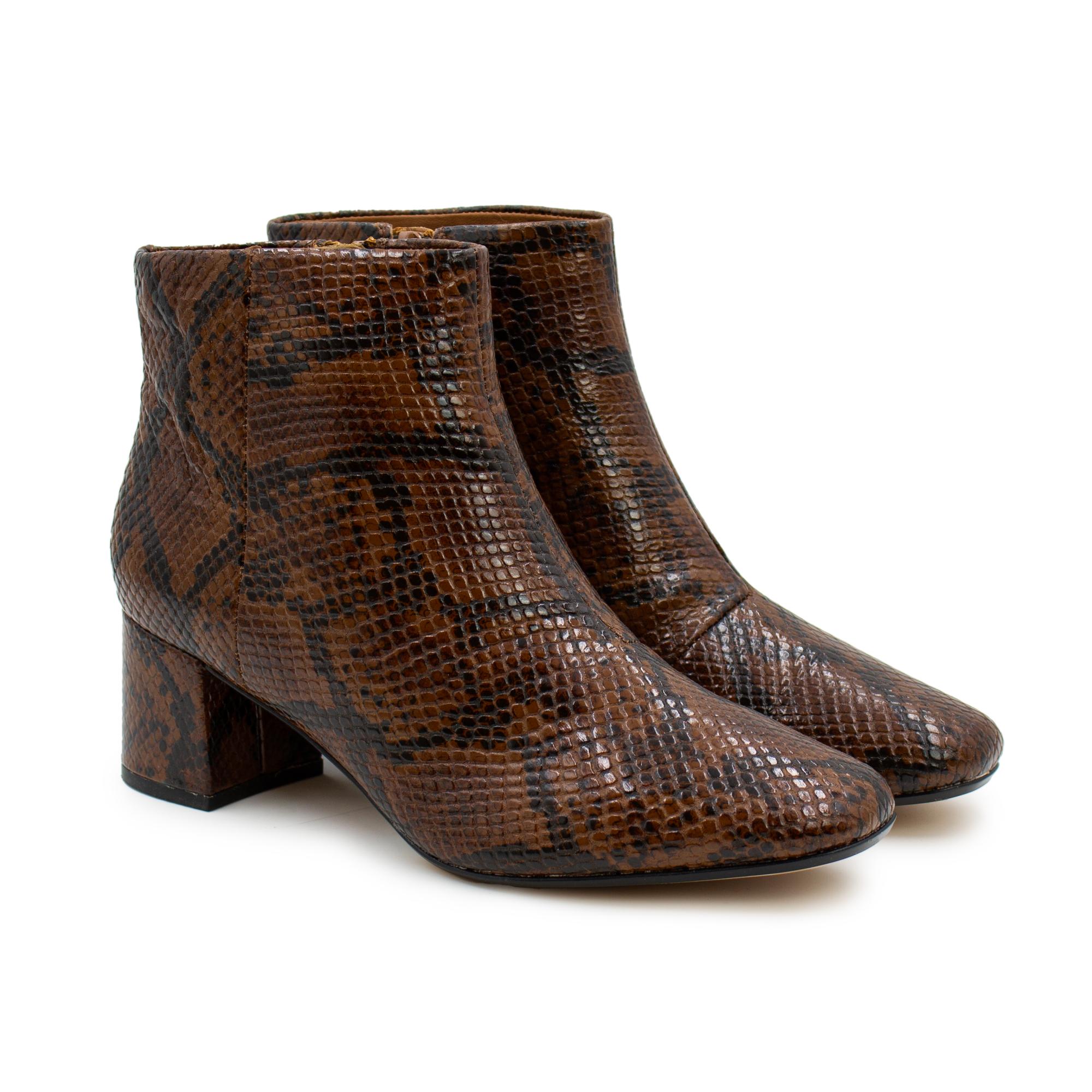 

Ботильоны женские Clarks Sheer Flora 2 26151371 коричневые 37.5 EU, Коричневый, Sheer Flora 2 26151371