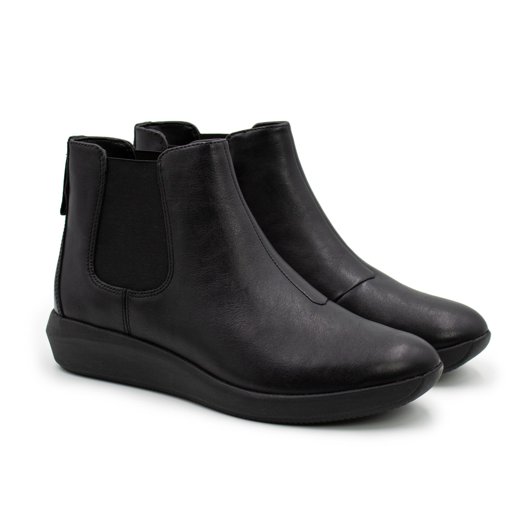 

Полусапоги женские Clarks черные 35.5 EU, Черный, Tawnia Mid 26152372