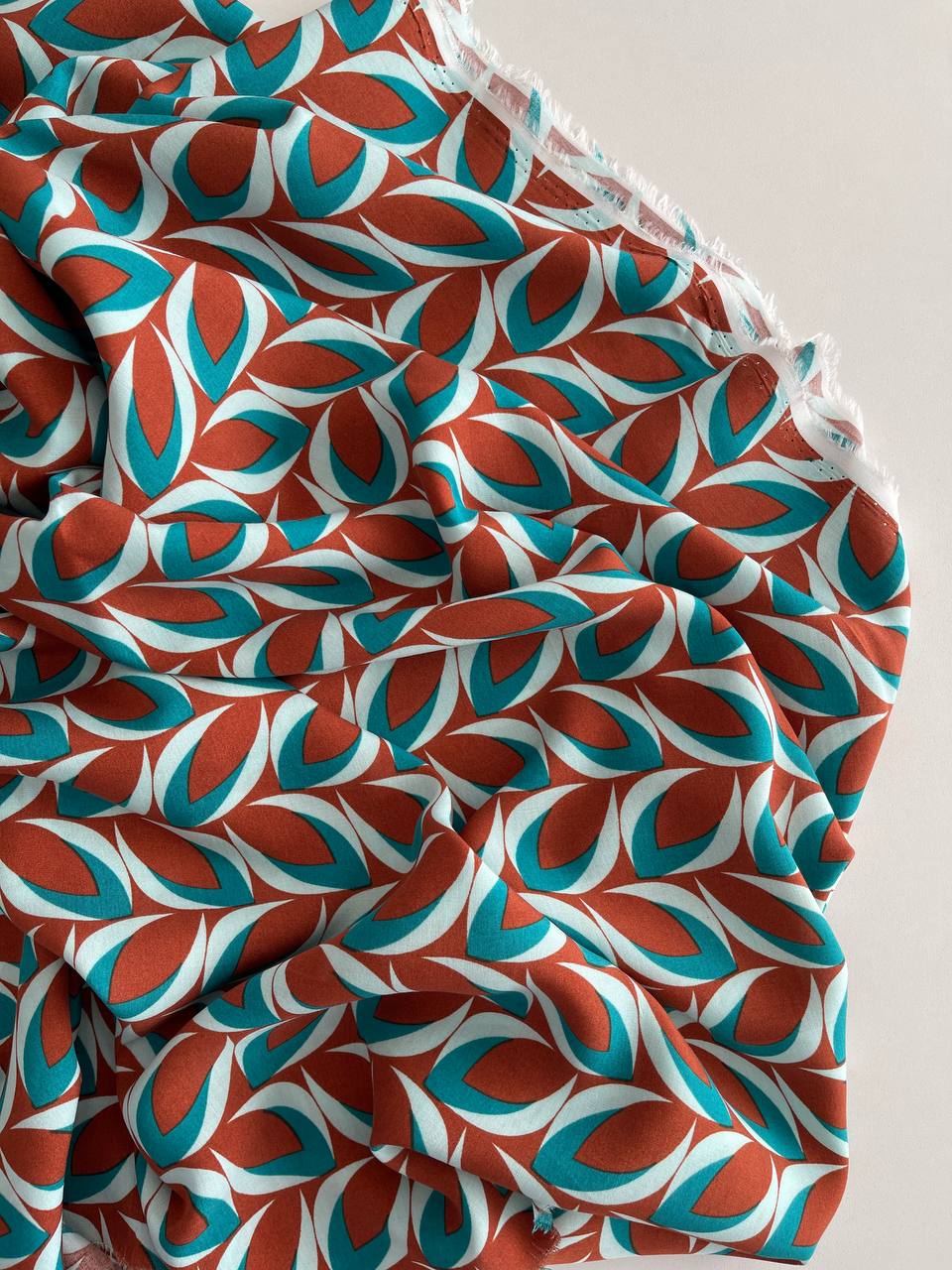 Ткань штапель геометрия MamiMa fabric 03729 бирюзовый горчичный, отрез 100x142 см