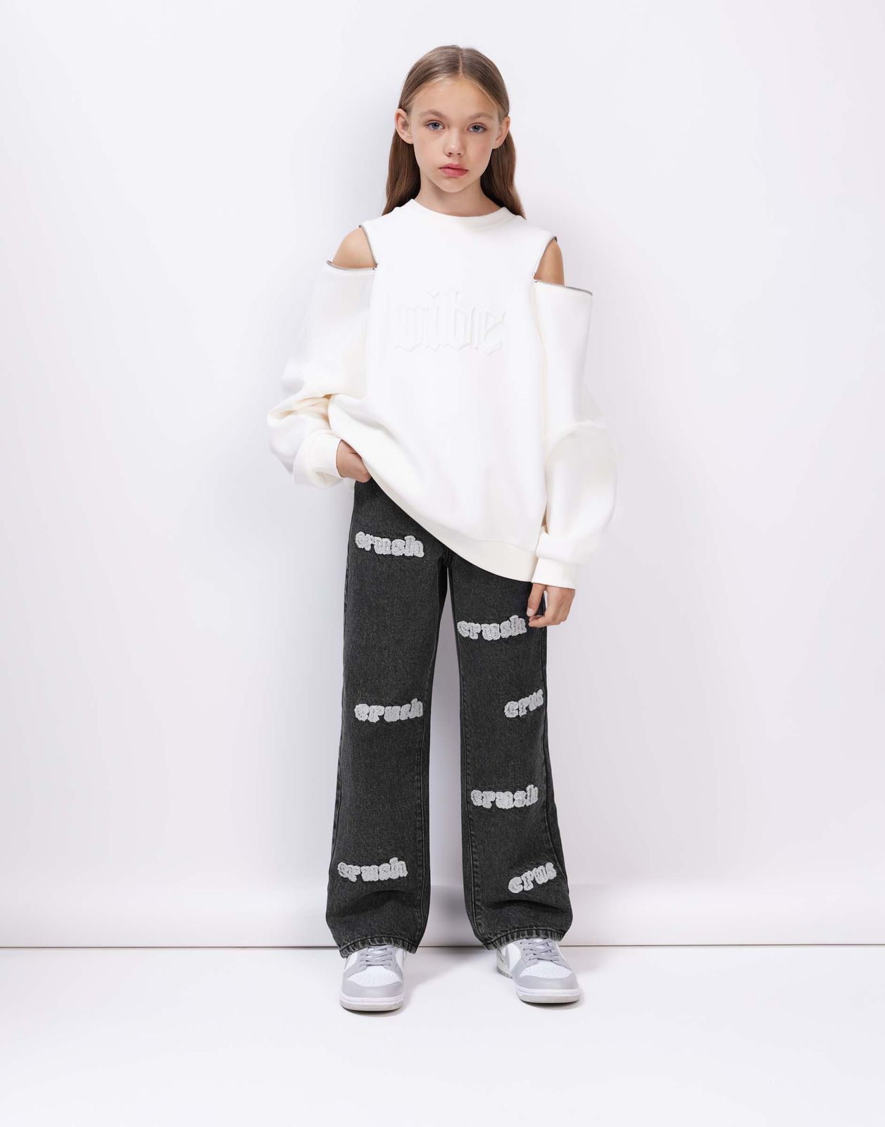 

Джинсы для девочки Gloria Jeans GJN033525 серый /серый-айс/ 14+/170, GJN033525