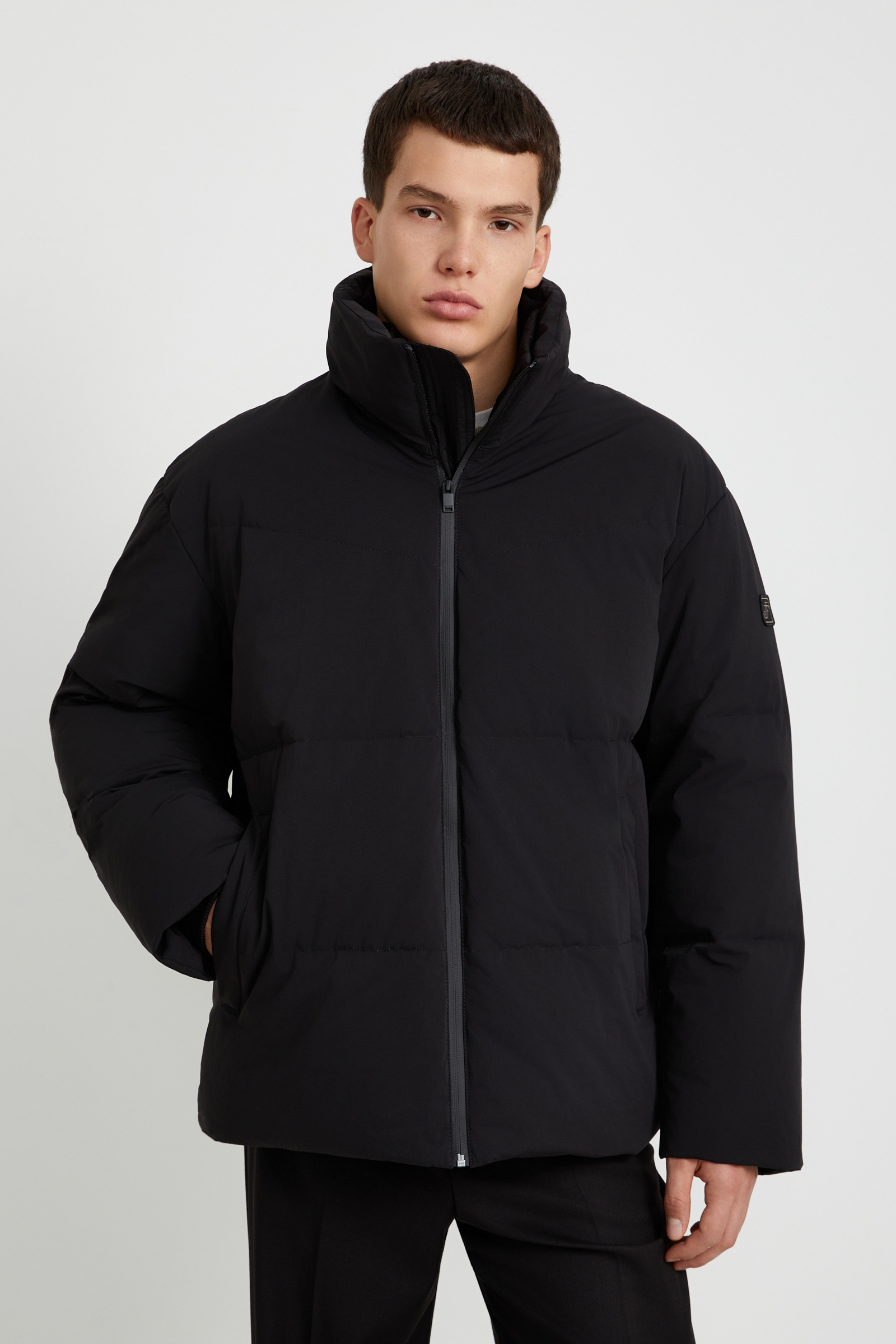 

Пуховик мужской Finn Flare FWE21028 черный 3XL, FWE21028