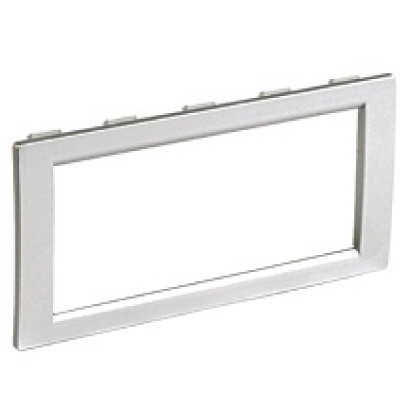 

DKC / ДКС F00013G In-Liner Front/Aero Рамка универс., 4М, пластик, цвет серебр., RAL 9006