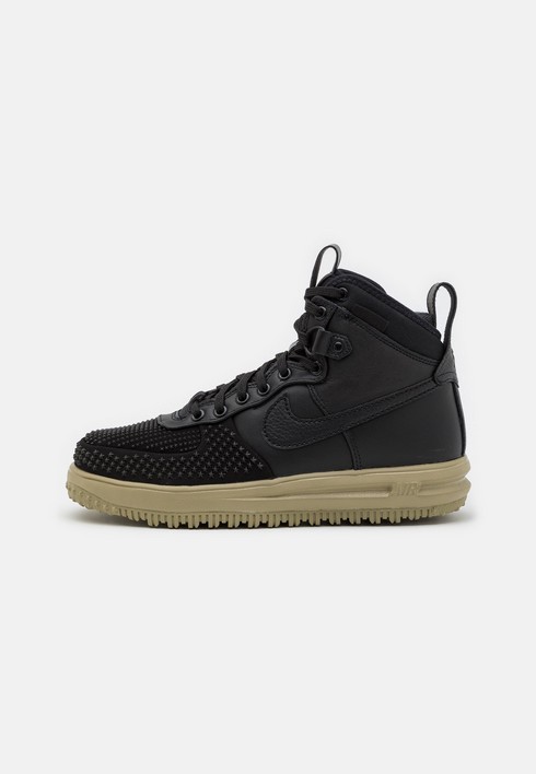 

Кеды мужские Nike Lunar Force 1 Duckboot Unisex черные 42 EU (доставка из-за рубежа), Черный, Lunar Force 1 Duckboot Unisex