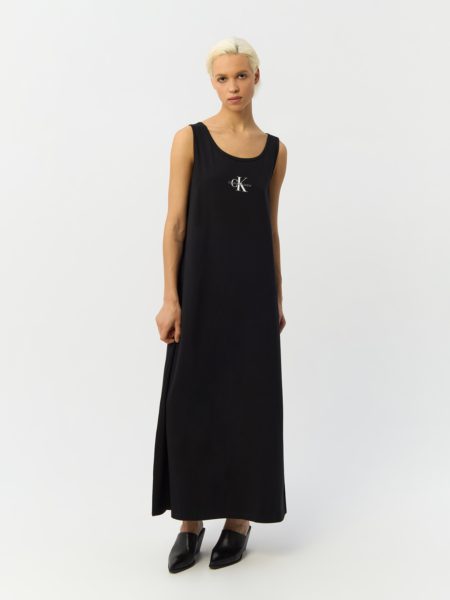 Платье женское Calvin Klein Jeans J20J223702 черное XS