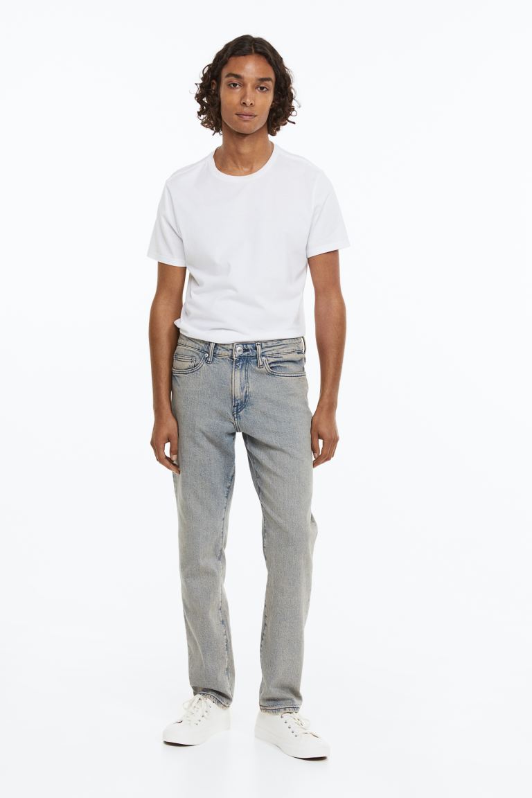 

Джинсы мужские H&M 0811993057 голубые 40/32 (доставка из-за рубежа), Голубой, 0811993057