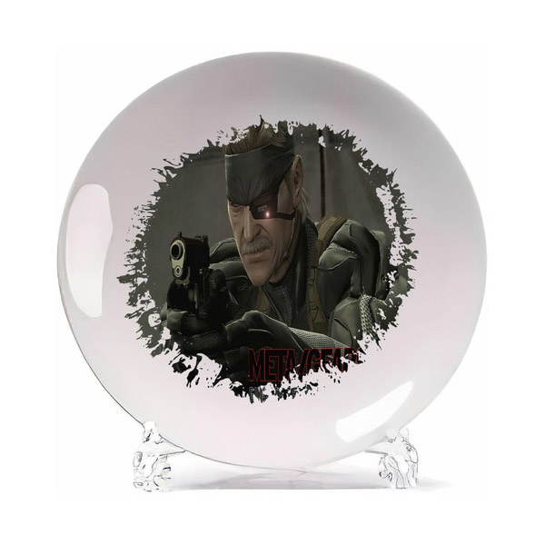 

Тарелка CoolPodarok MGS4 Old Snake Пожилой Солдат