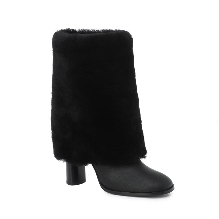 

Полусапоги женские Casadei 1S204T101G черные 37 EU, 1S204T101G