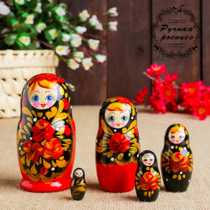 

Sima-land "Цветы с золотом" черный платок 5 кукол 105 см