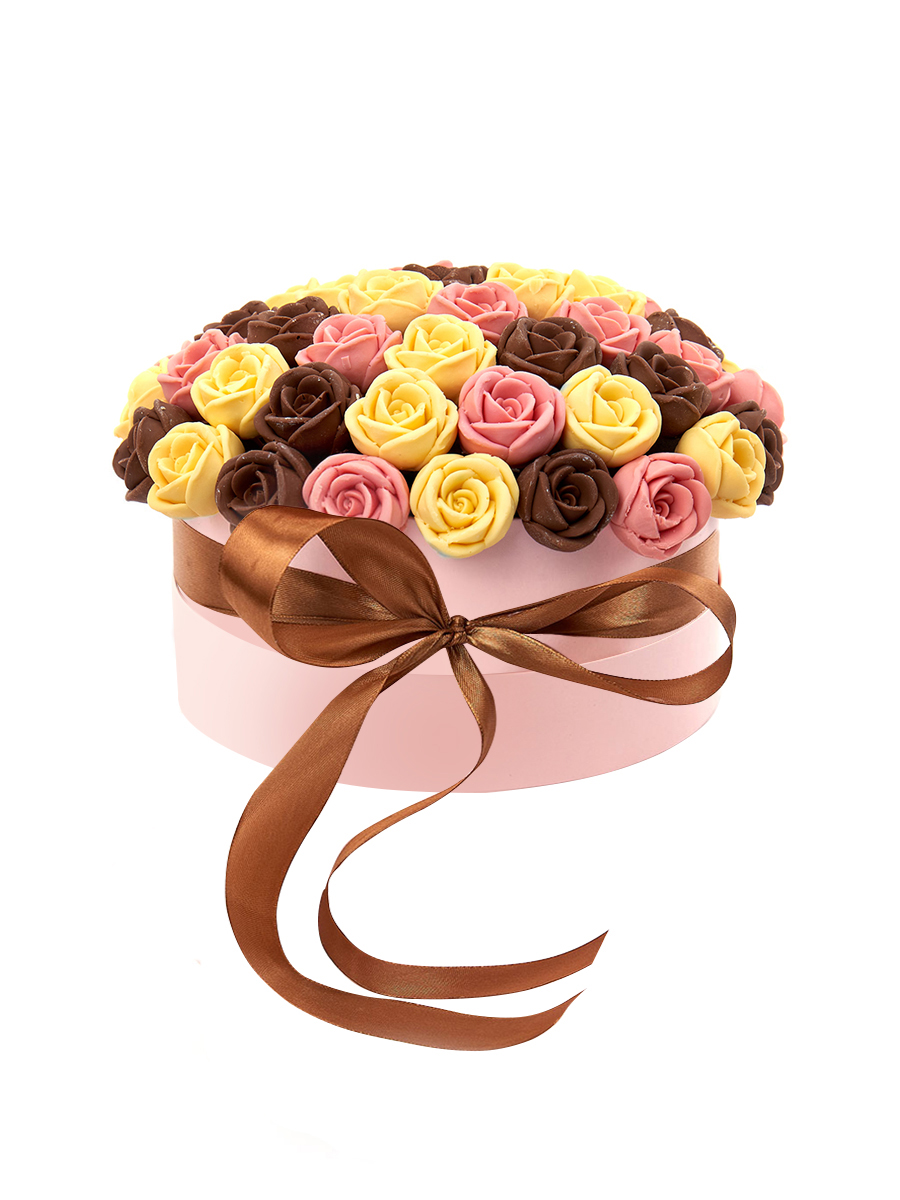 Шляпная коробка из 51 шоколадной розы SH51-R-JRSH
