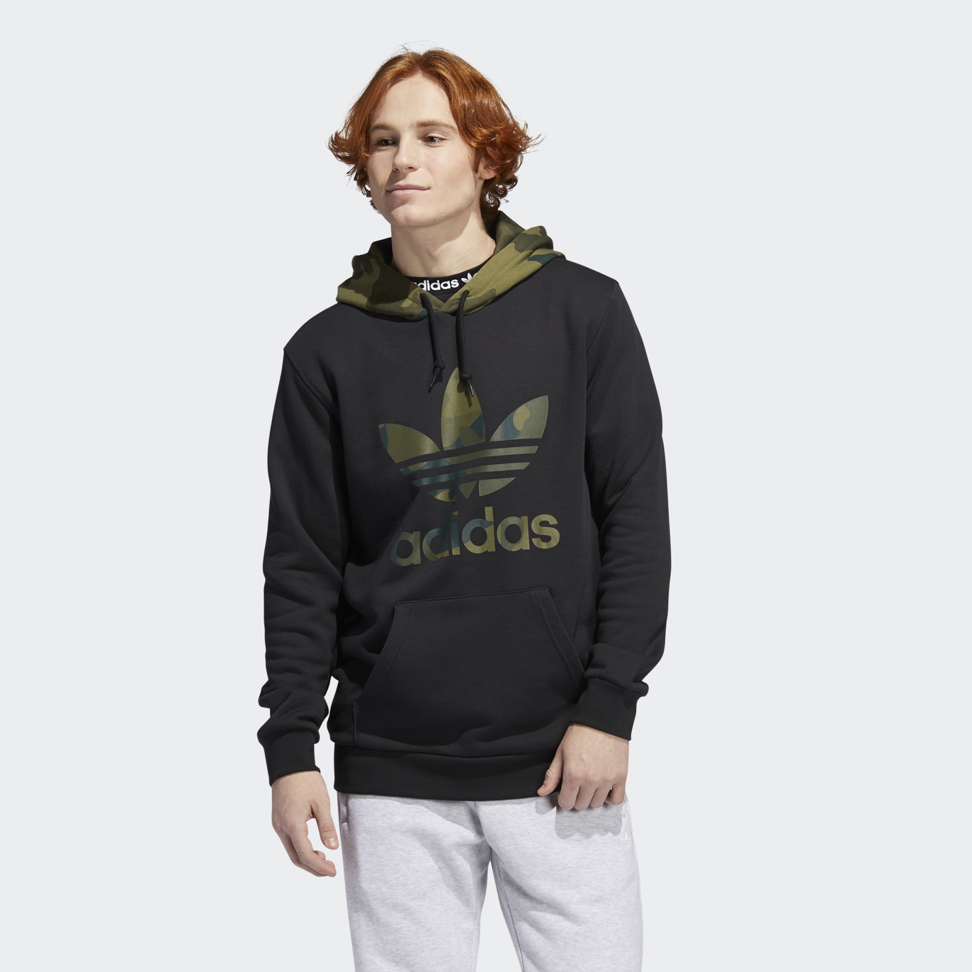 

Худи мужское Adidas FM3358 черное 2XL, FM3358