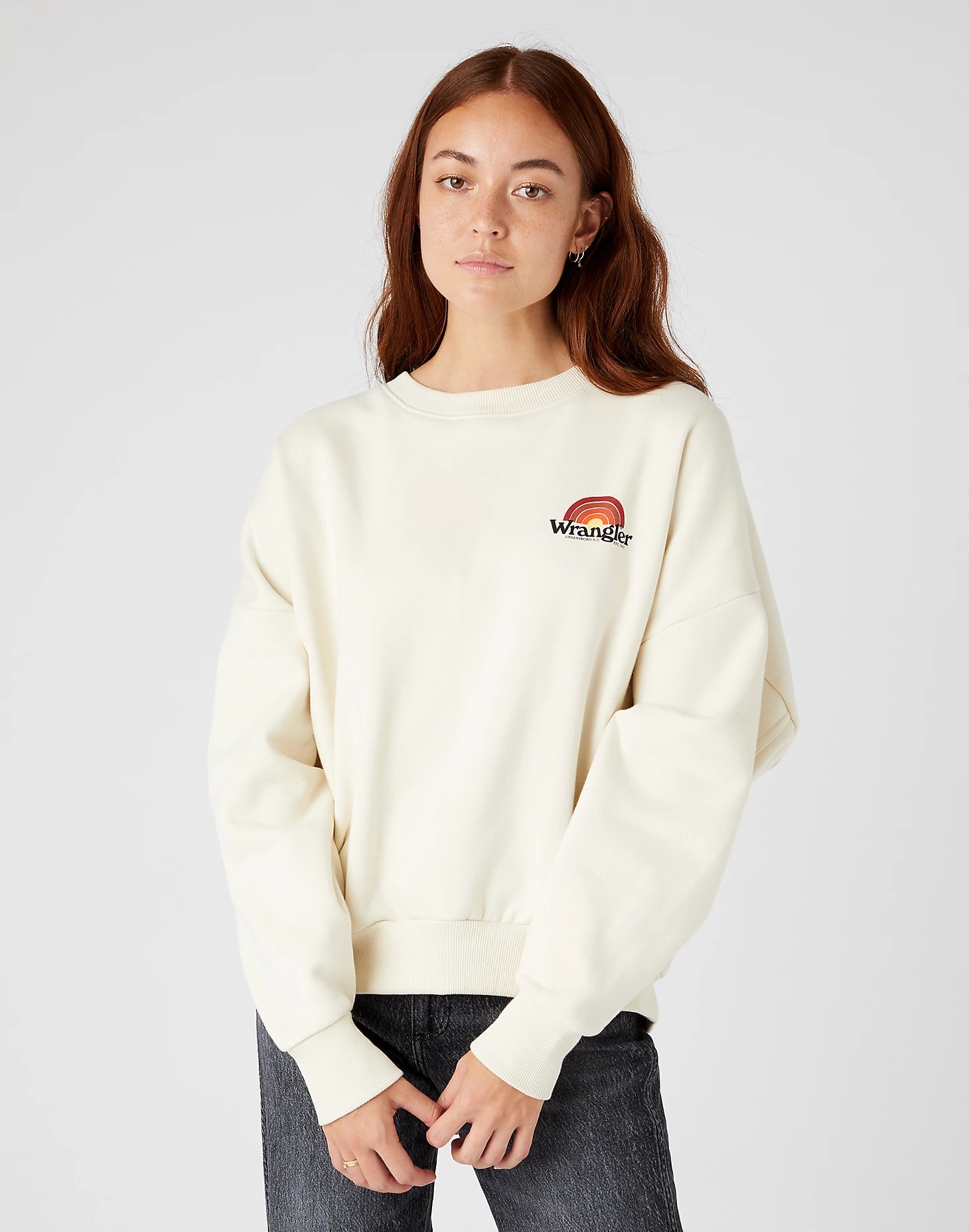 

Свитшот женский Wrangler Relaxed Sweatshirt бежевый S, Relaxed Sweatshirt