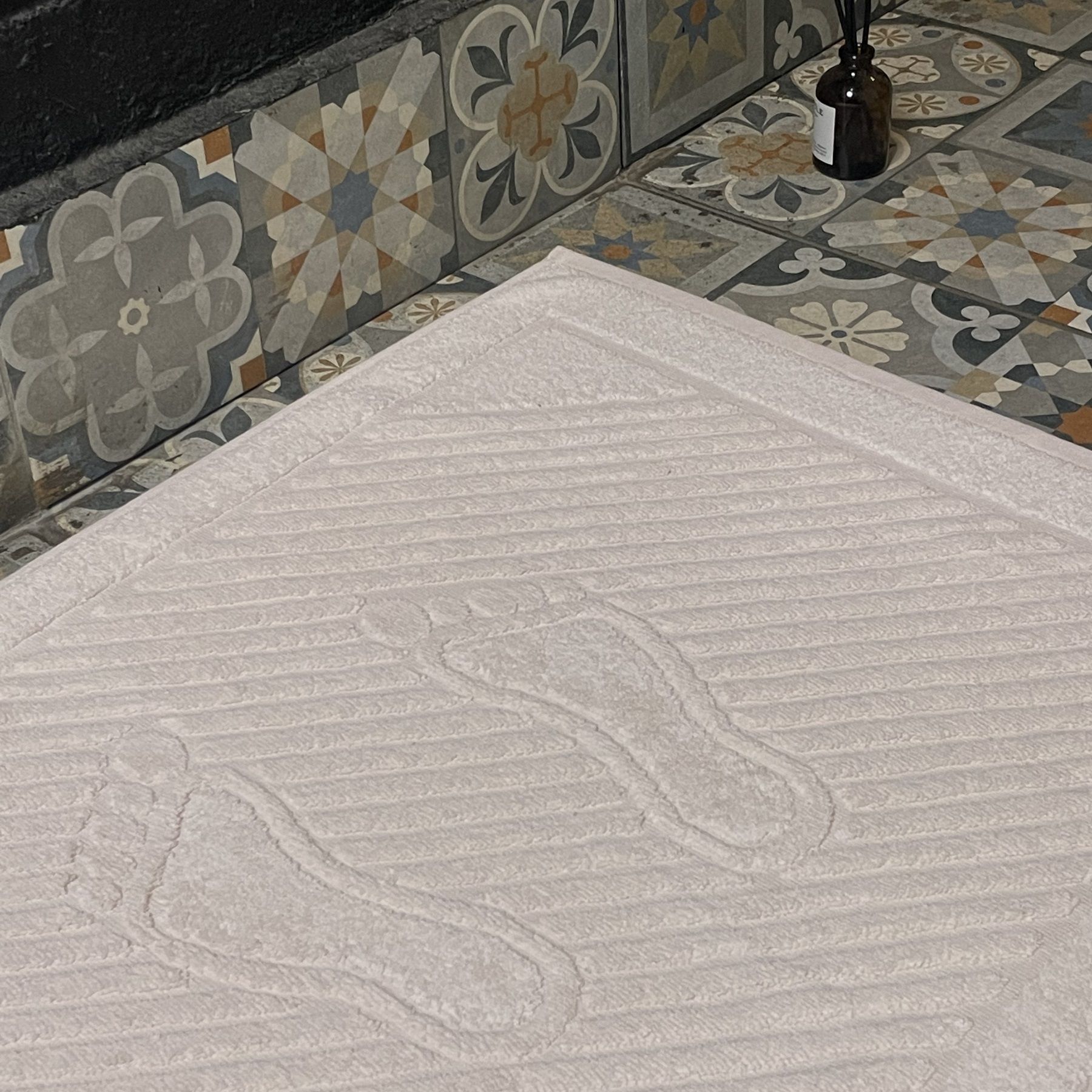 

Полотенце-коврик махровое для ног TM TEXTILE 50x70 пудровый 27, 1шт.,плотность 700, Н27_0