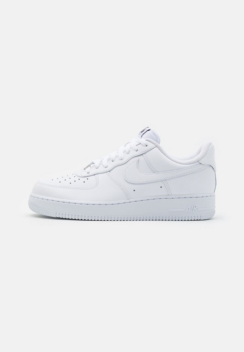 

Кеды мужские Nike Air Force 1 07 Flyease белые 38.5 EU (доставка из-за рубежа), Белый, Air Force 1 07 Flyease