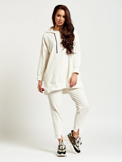 

Костюм женский DAZZLE STYLE Паулина белый 50 RU, Паулина