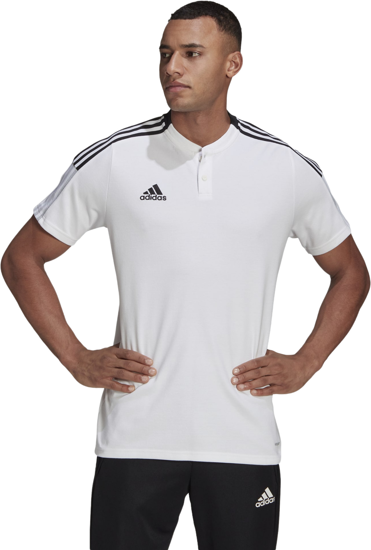 

Футболка мужская Adidas GM7363 белая XL, GM7363