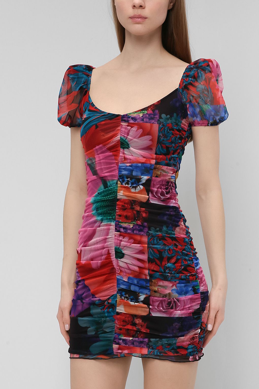 

Платье женское Desigual 22SWVK45 черное M, Черный, 22SWVK45