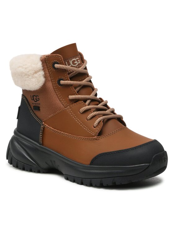 

Ботинки W Yose Fluff V2 1130901 Ugg Коричневый 37 EU, W Yose Fluff V2 1130901