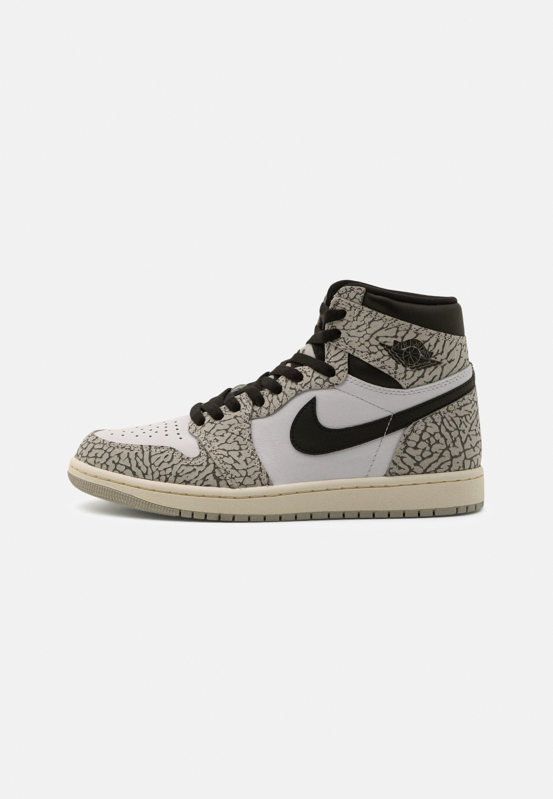 

Кеды мужские Jordan Air 1 Retro Unisex серые 51.5 EU (доставка из-за рубежа), Серый, Air 1 Retro Unisex