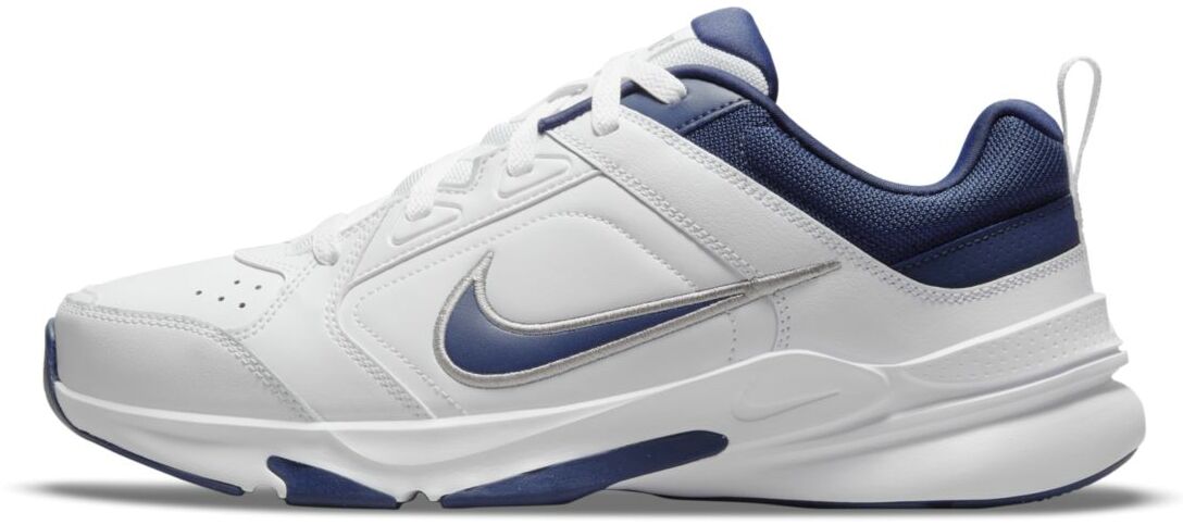 

Кроссовки мужские Nike M Defy All Day белые 8.5 US, Белый, M Defy All Day