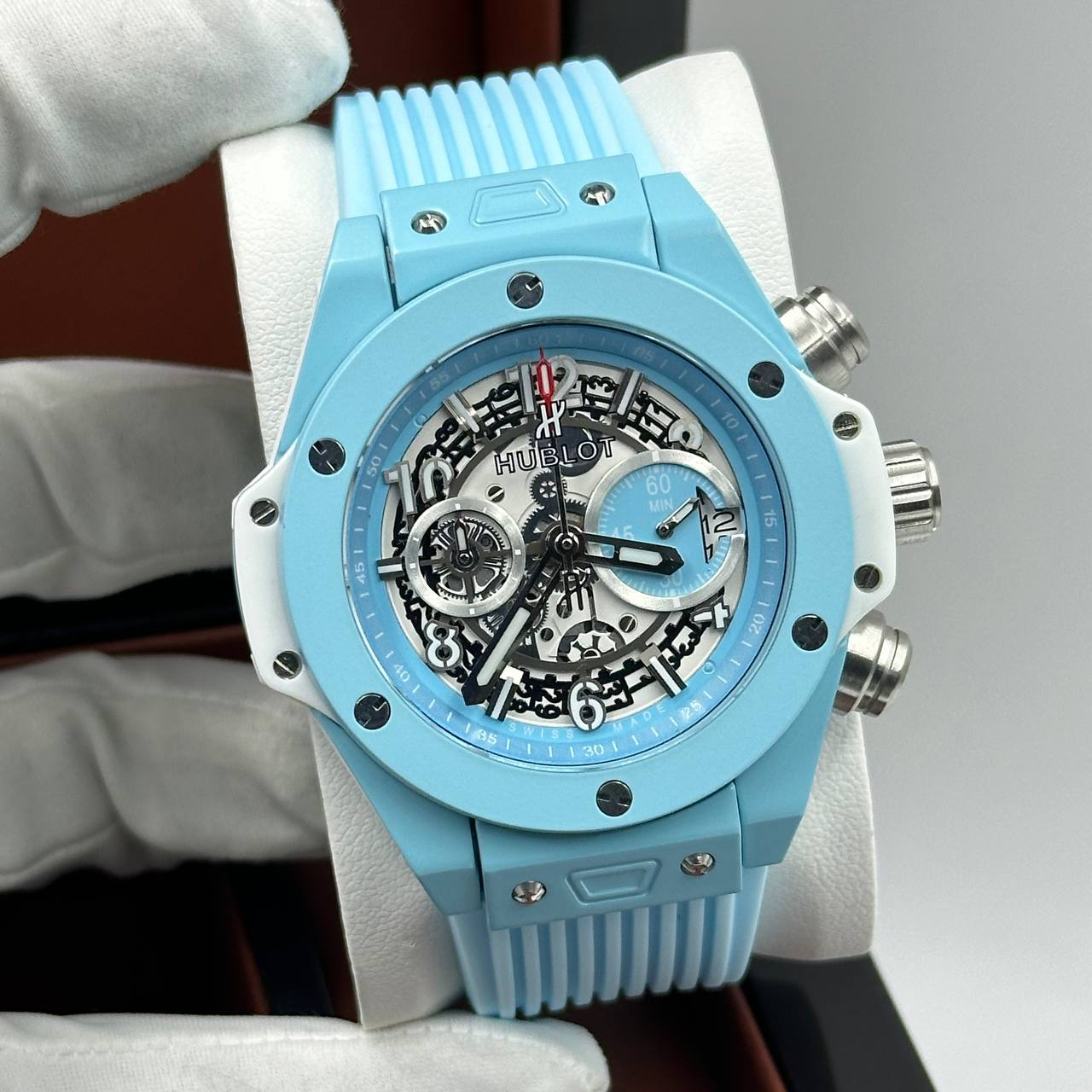 

Наручные часы мужские HUBLOT 582666, 582666
