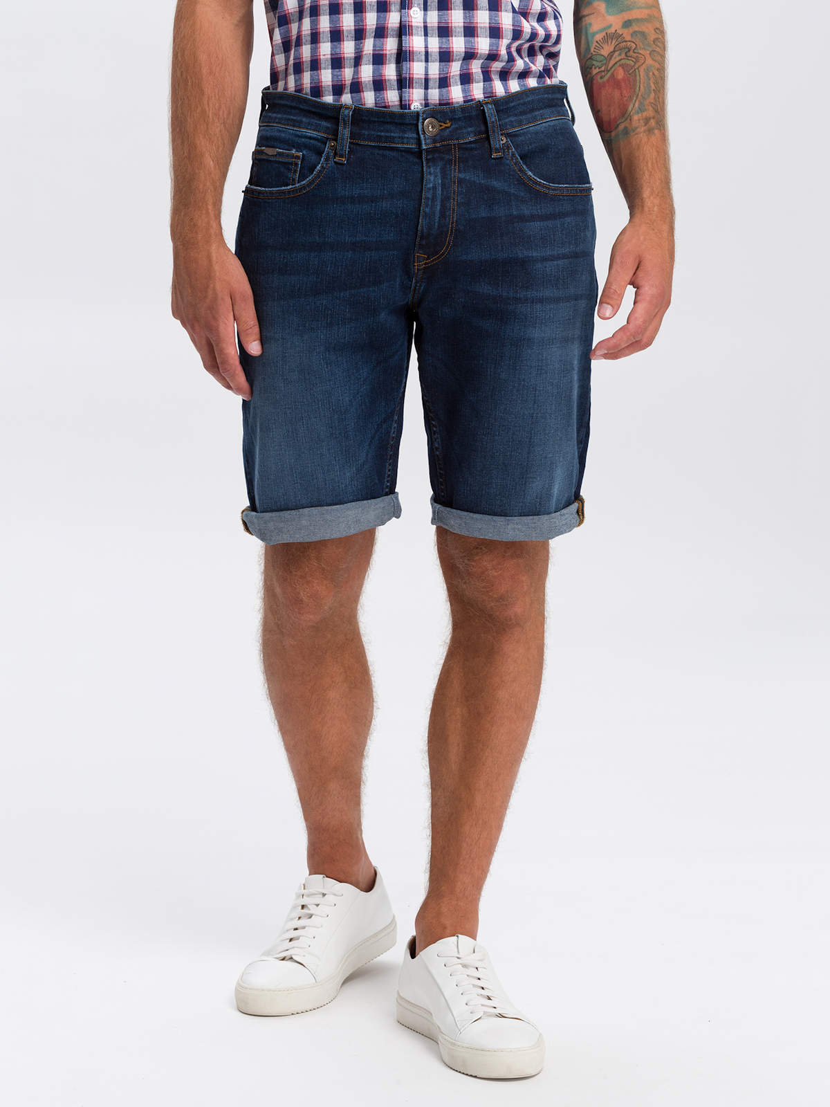 Джинсовые шорты мужские Cross Jeans A565-142 синие 40