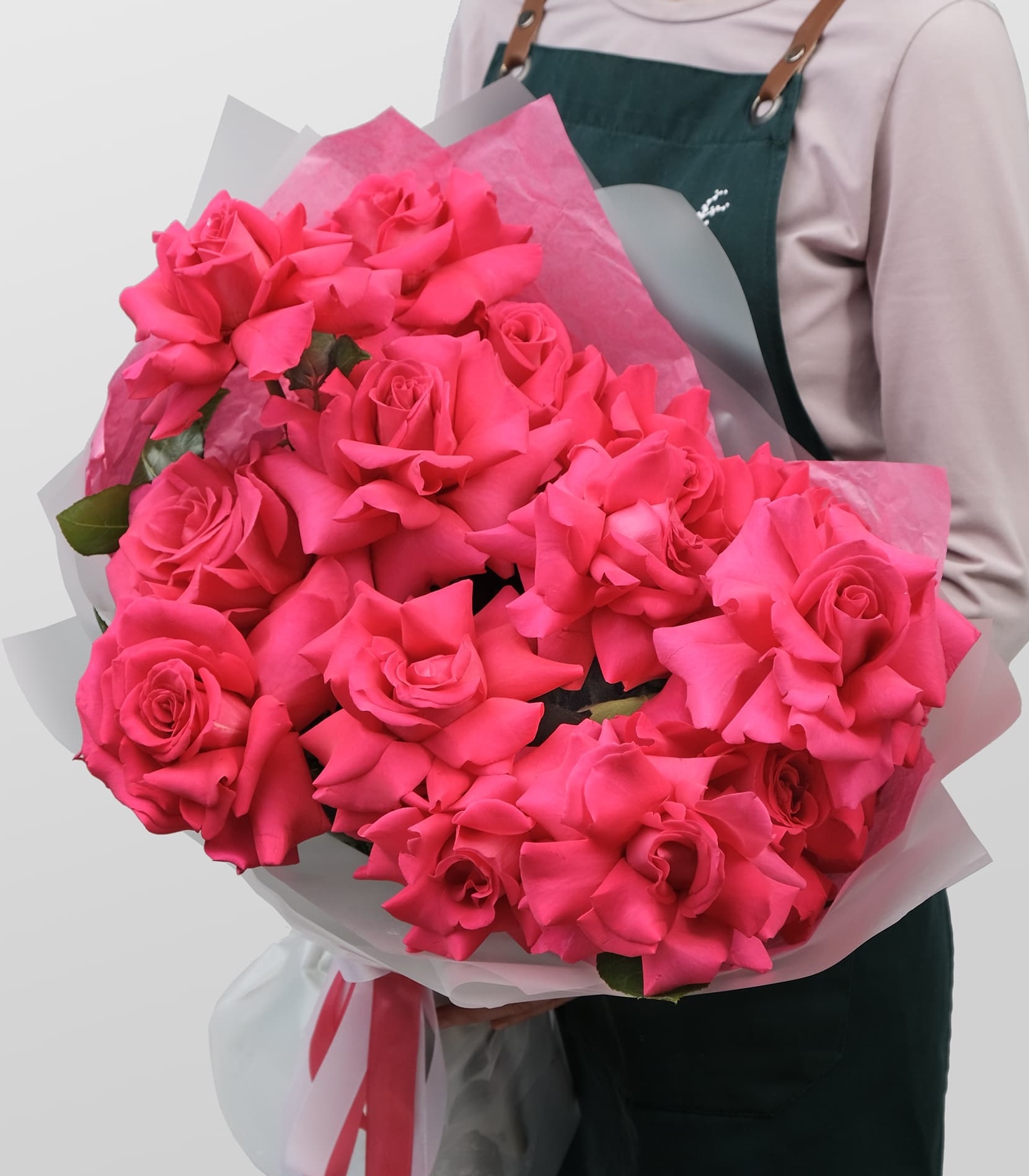 

Букет Studio Floristic из малиновых Роз Флойд