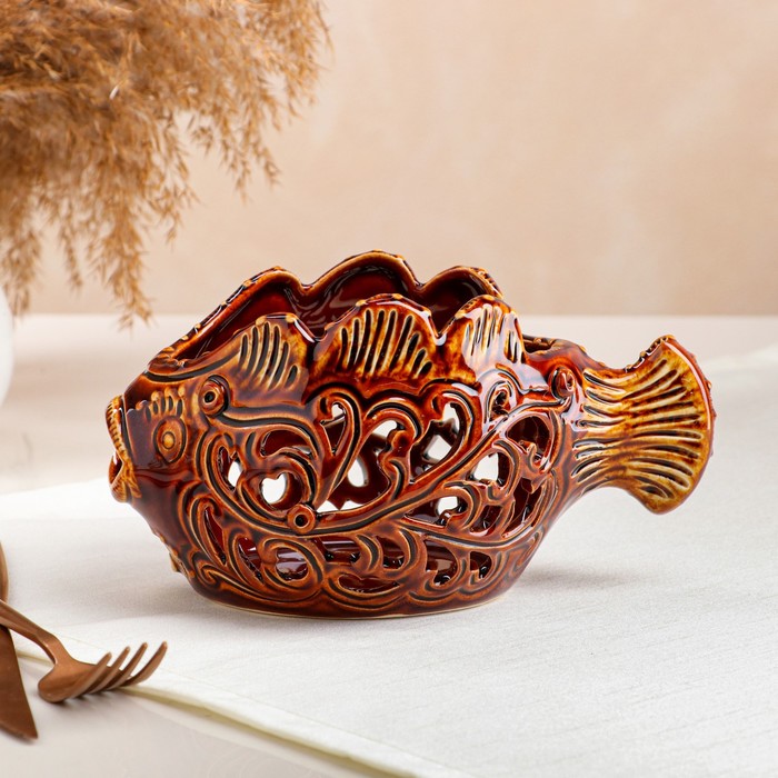 

Конфетница "Рыба-шар", коричневая, сквозная резка, керамика, 11 см