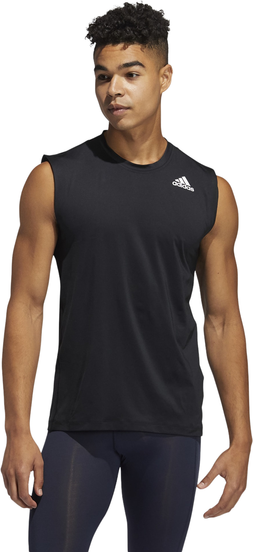 

Майка мужская Adidas GL0431 черная M, GL0431