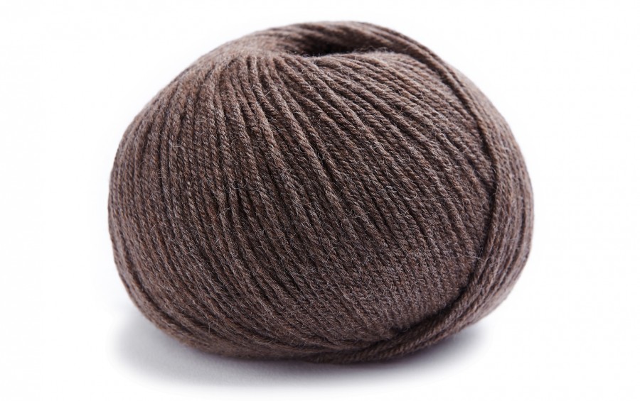 

Пряжа Lamana Merida цвет 48, macadamia, макадамии, Коричневый