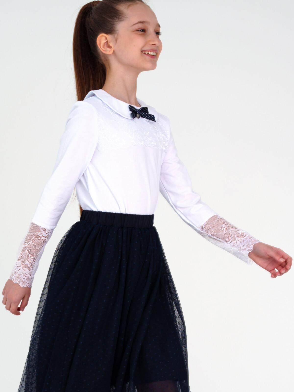 

Фуфайка трикотажная для девочек PlayToday (футболка с длинными рукавами), белый, 128, 22327079