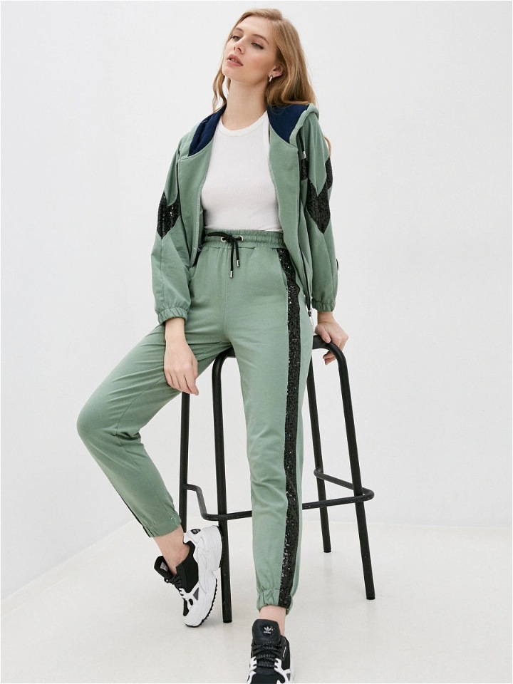 

Костюм женский Still-expert Т-17 зеленый 50 RU, Т-17