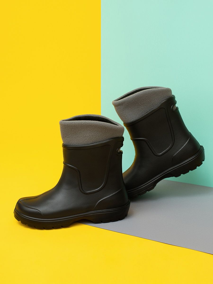 

Резиновые сапоги мужские Kaury 969У черные 42-43 RU, Черный, 969У