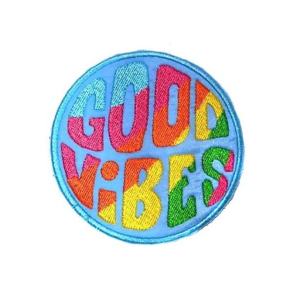 

Шеврон - нашивка термоклеевая Good Vibes, 8 см, 00113907