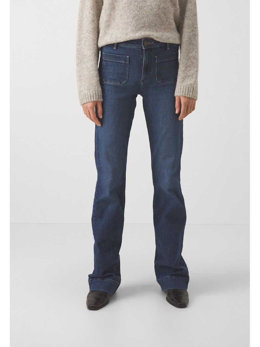 

Джинсы женские Wrangler WR121N02A синие 36/32, Синий, WR121N02A