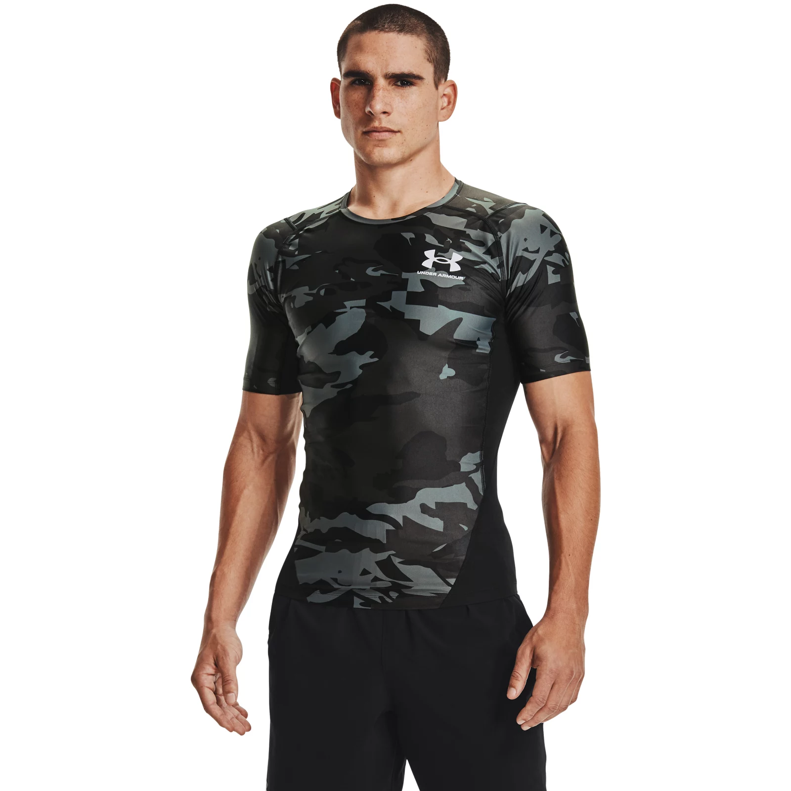 

Футболка мужская Under Armour 1361514 черная S/M, 1361514