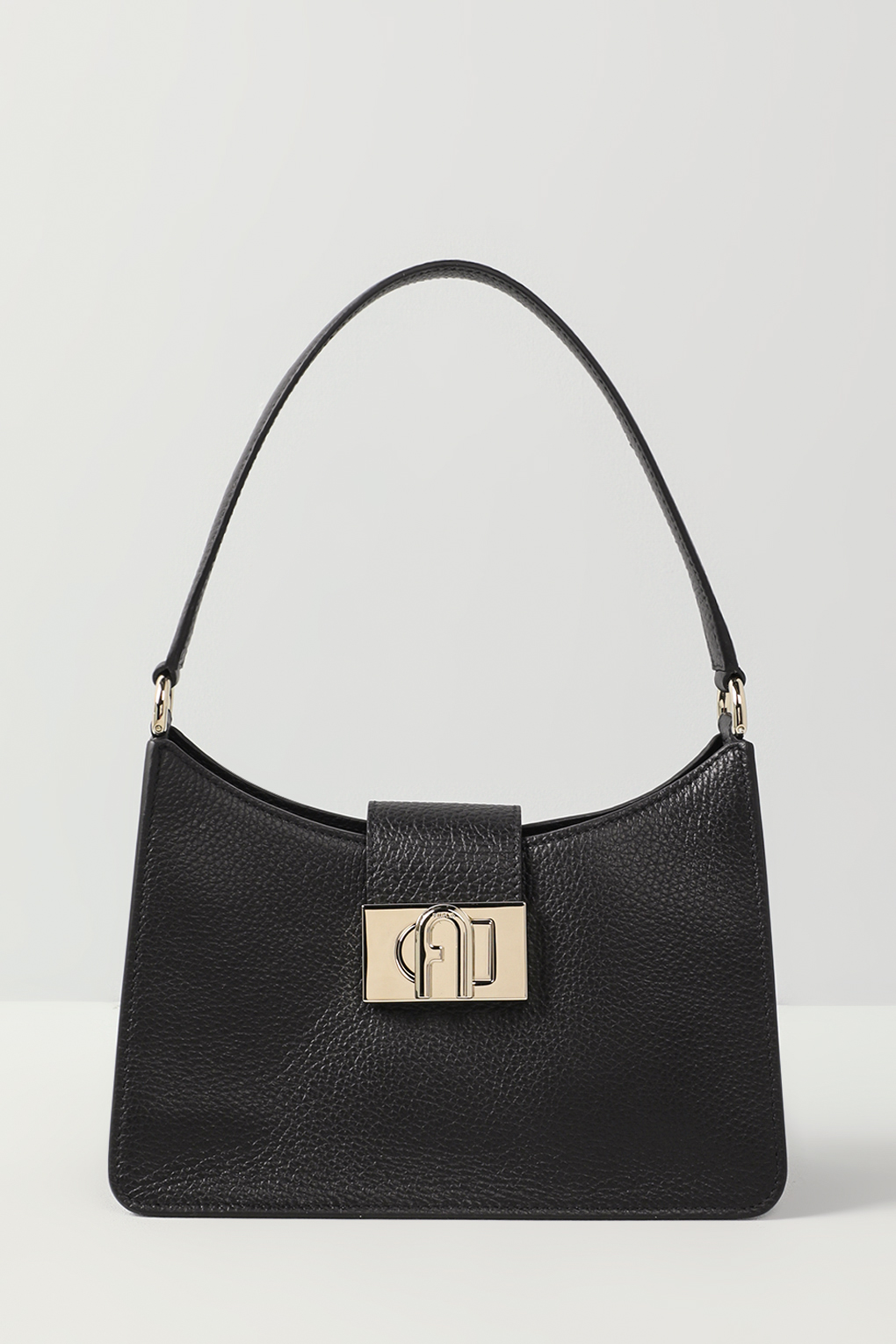 

Сумка женская Furla WB01114HSF0001007, черный, WB01114HSF0001007