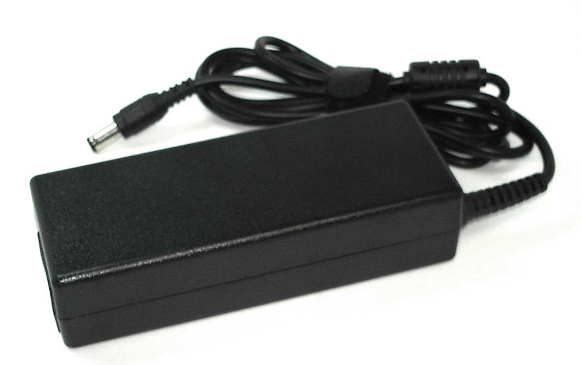 

Блок питания (сетевой адаптер) для ноутбуков Liteon 15V 5A 6.3x3.0 REPLACEMENT, Черный