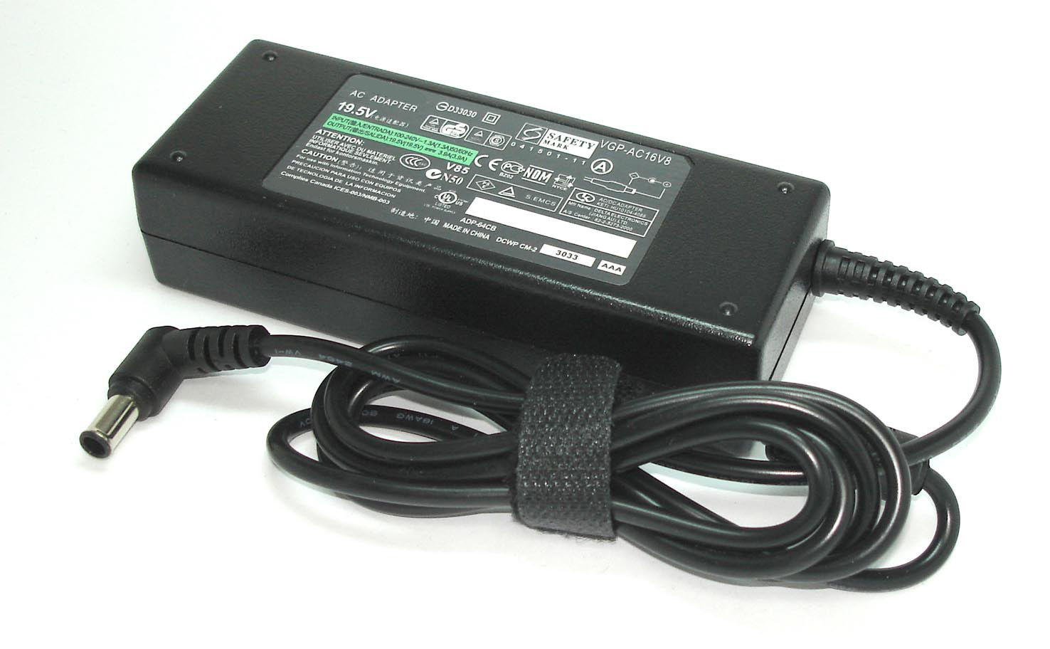 

Блок питания для ноутбуков Sony 19.5V 3.9A 6.5Pin HC
