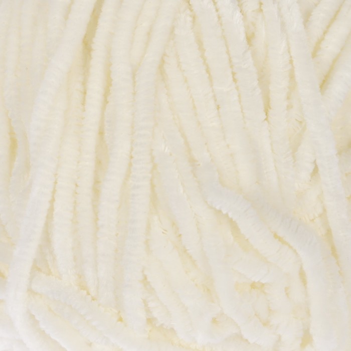 

Пряжа YarnArt Velour, 100% микрополиэстер, 170 м/100 г, (841 молочный), Бежевый