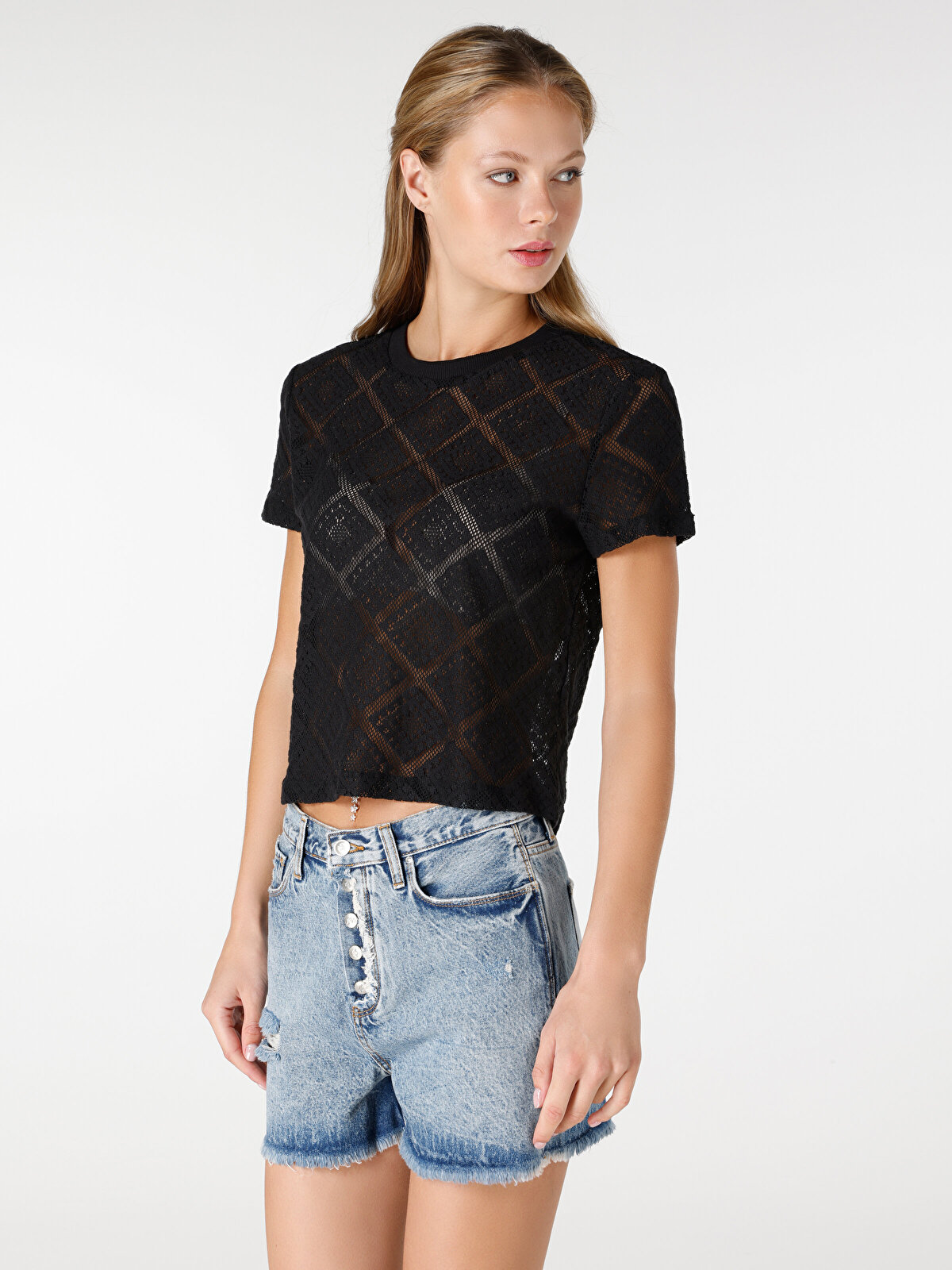 

Футболка женская COLIN'S CL1064081_Q1.V1 черная L, Черный, CL1064081_Q1.V1