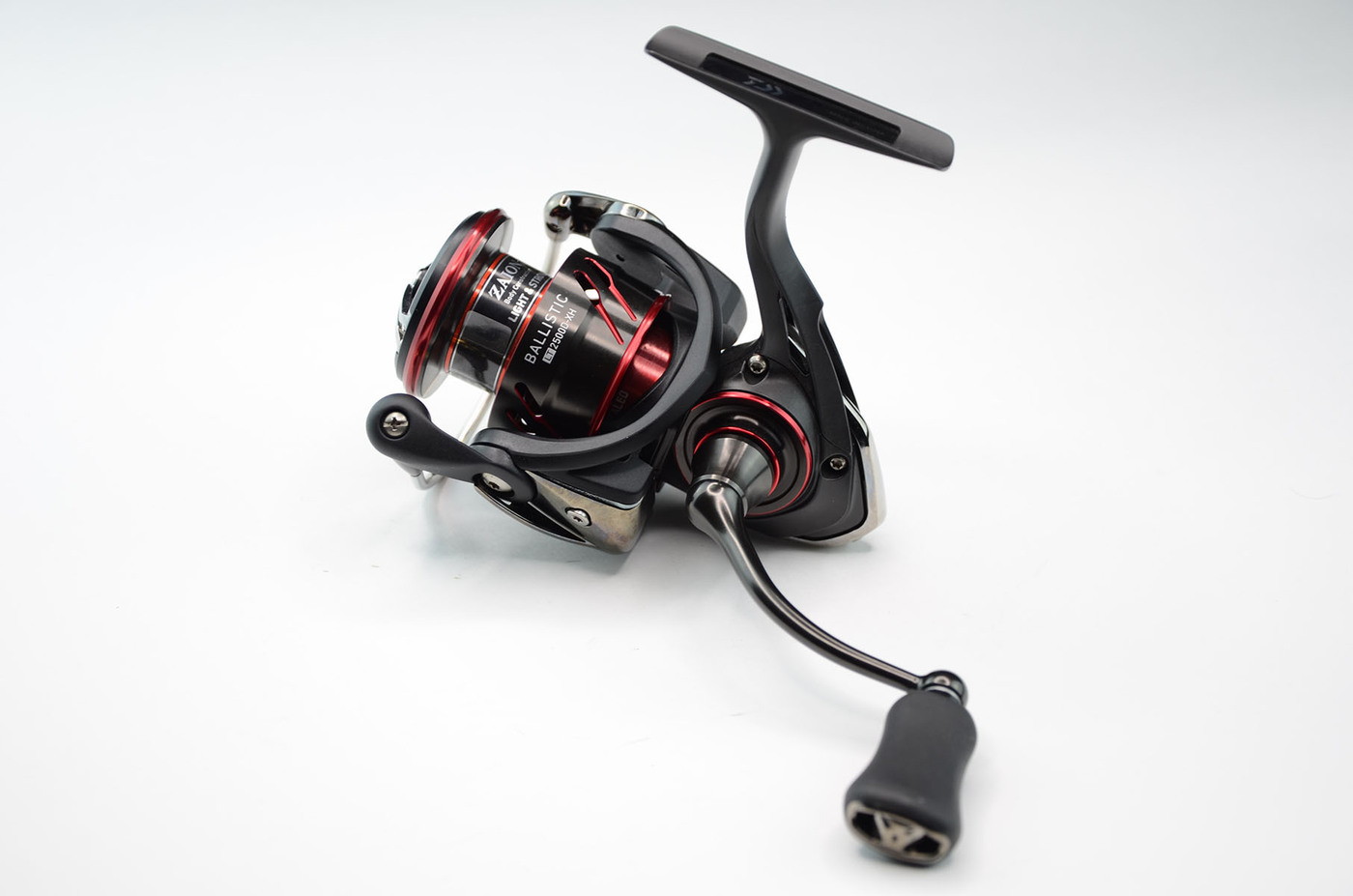 

Катушка Daiwa 17 BALLISTIC LT 2500D-XH, BALLISTIC