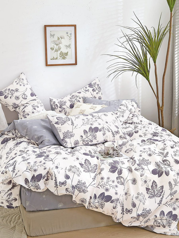 

Пододеяльник сатин Milky Garden Petalss компаньон 1,5-сп на молнии 145x215 см