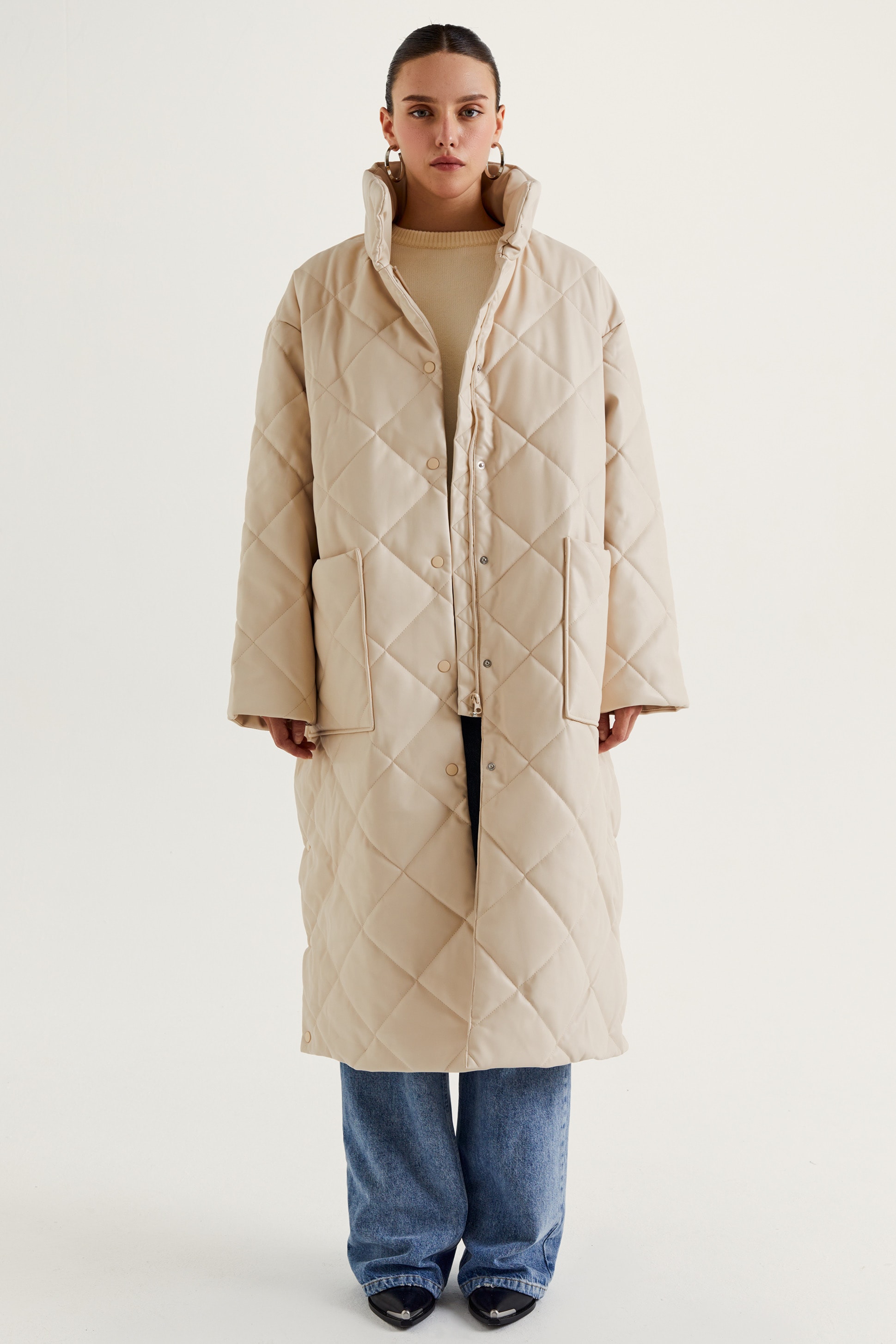 

Пальто женское LOVE REPUBLIC 2359536136 бежевое 50 RU, 2359536136