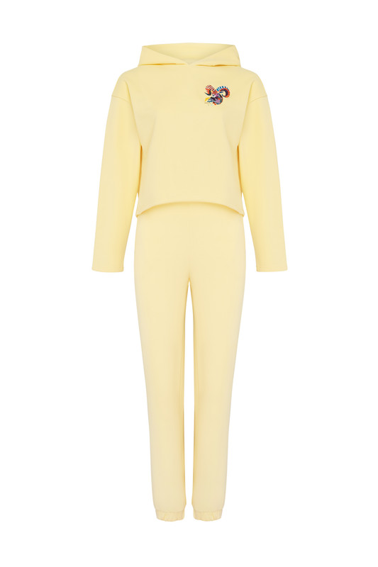 Костюм женский de fil blanc С-4-56 белый 42 RU