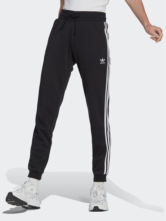 

Спортивные брюки женские Adidas 0000301209379 черные XS, Черный, 0000301209379